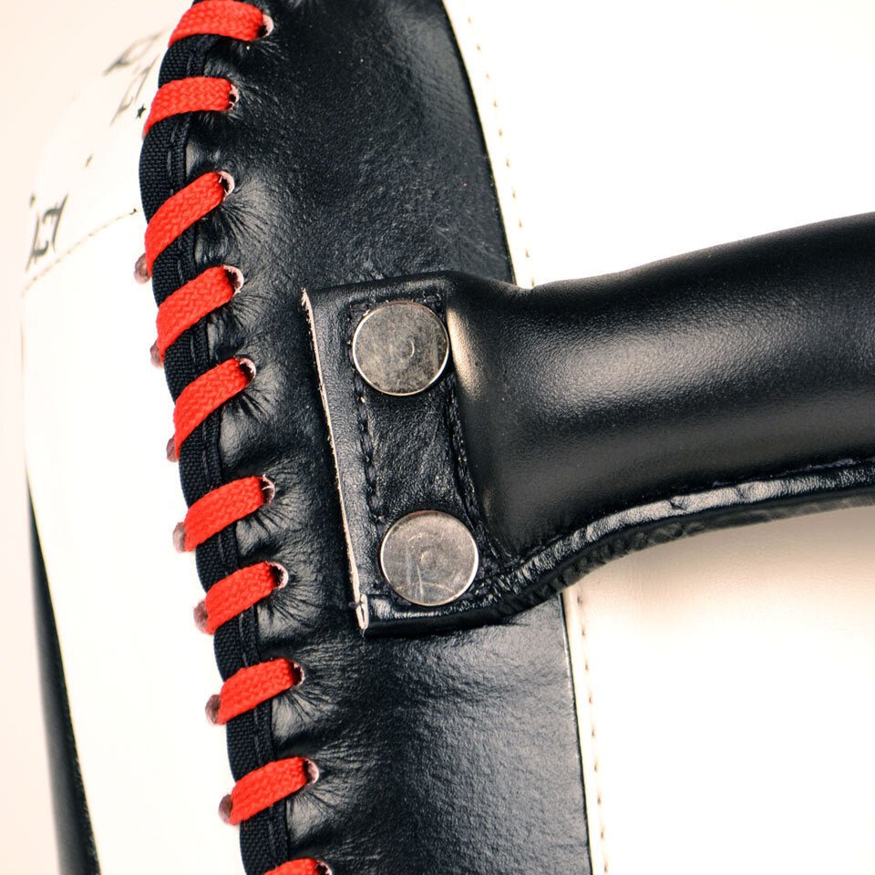 FAIRTEX - SMALL Curved Thai Pads (KPLC1)